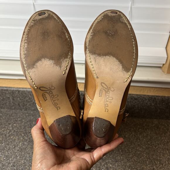 Zodiac USA Knee High Boots Cognac Faux Leather Womens Sz 7 M High Heeled Pull On - Picture 9 of 10